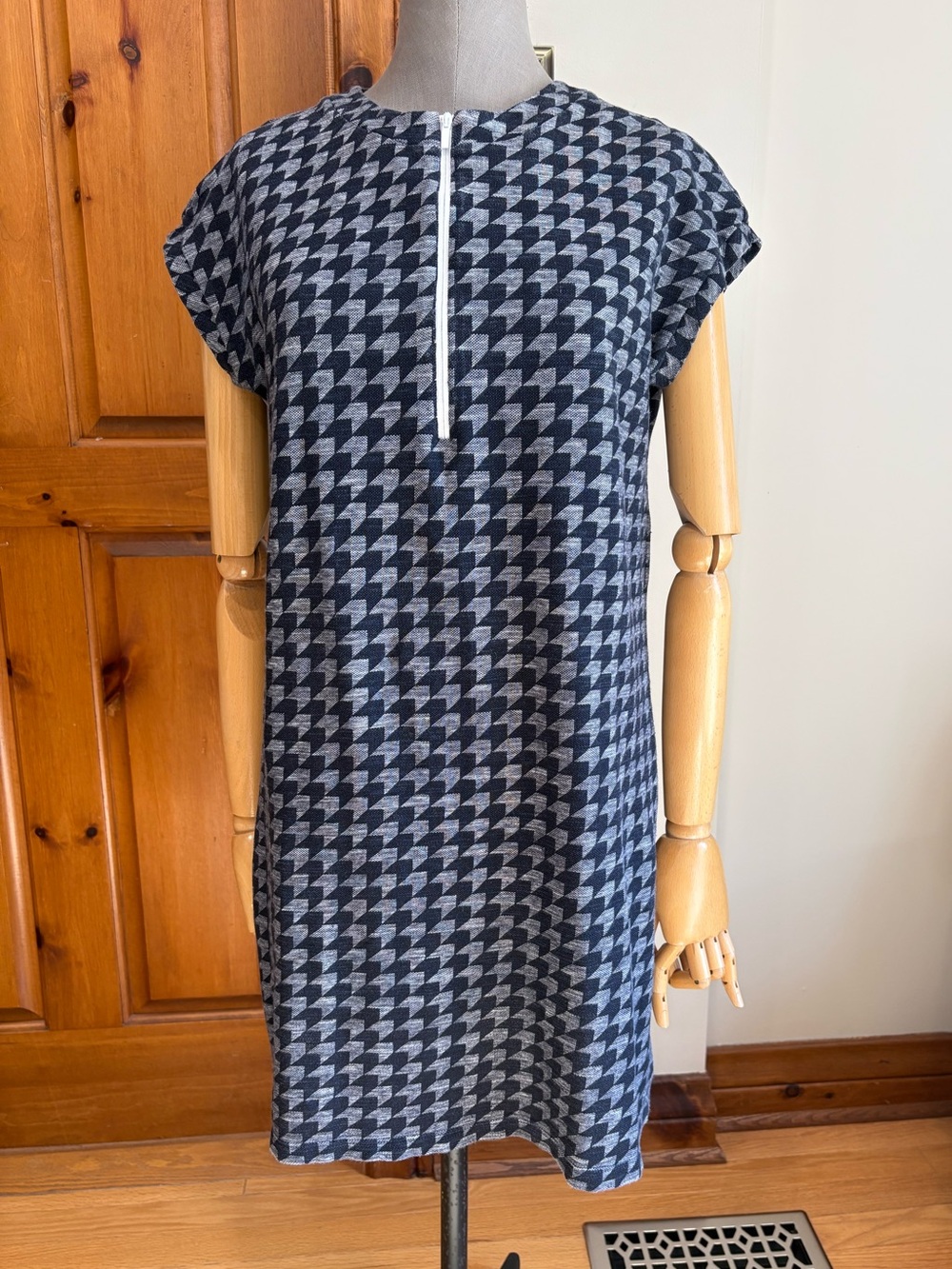 Lacoste Houndstooth cotton linen Short Sleeve Dress - Dark blue & Grey, like new